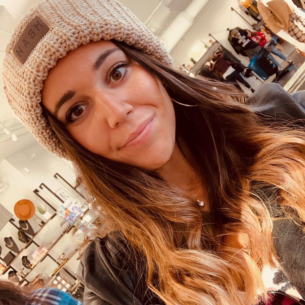 Meet your Posher, Marissa